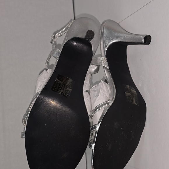 Michaelangelo Meg Silver Rhinestone Detail Special Event Womens Size 9.5 - Picture 10 of 12